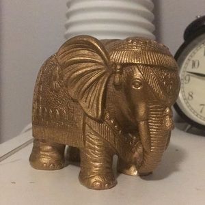 GOLDEN ELEPHANT STATUE